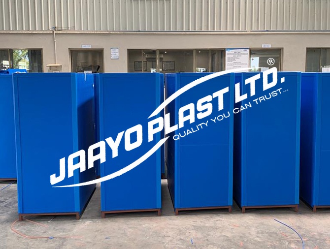 Tall fabricated PP boxes in blue on steel bases